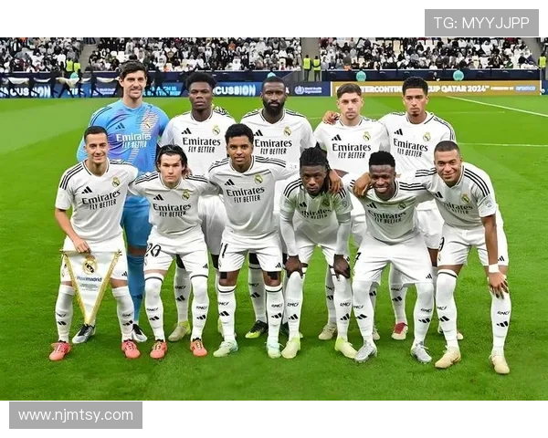 西甲新赛季前瞻：各队策略布局与明星球员回归的表现趋势