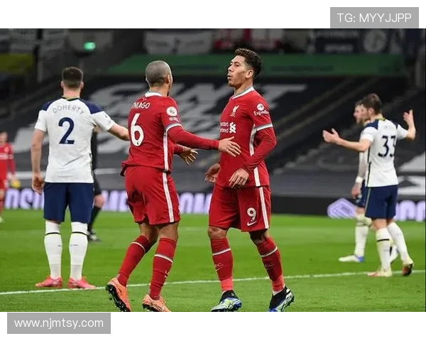 上海申花崛起背后的战术内核,为何这种战术体系屡屡展现争冠实力却隐忧重重 上海申花崛起背后的战术内核,为何这种战术体系屡屡展现争冠实力却隐忧重重