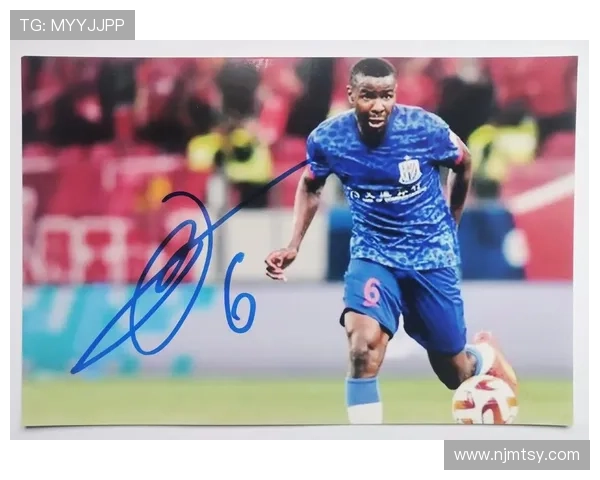 申花防守稳固,但进攻乏力致胜优势难以扩大 申花防守稳固,但进攻乏力致胜优势难以扩大