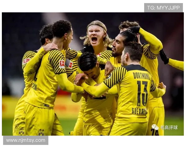 多特蒙德强强对话中表现波动,稳定性面临考验 多特蒙德强强对话中表现波动,稳定性面临考验